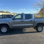 2023 Chevy Colorado Work Truck full