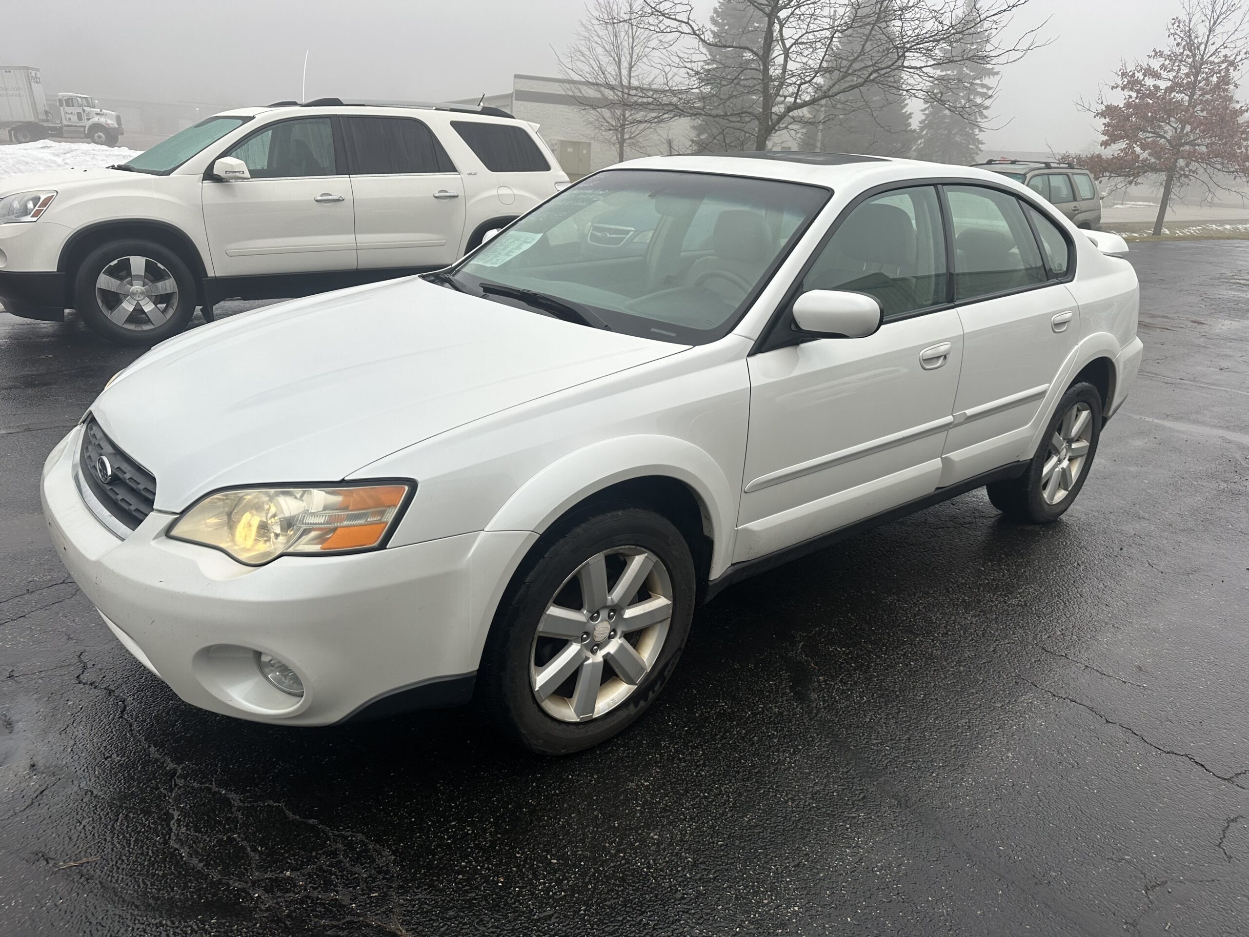 
								2006 Subaru Outback Sedan One Owner Timing Belt Water Pump Head Gaskets replaced full									