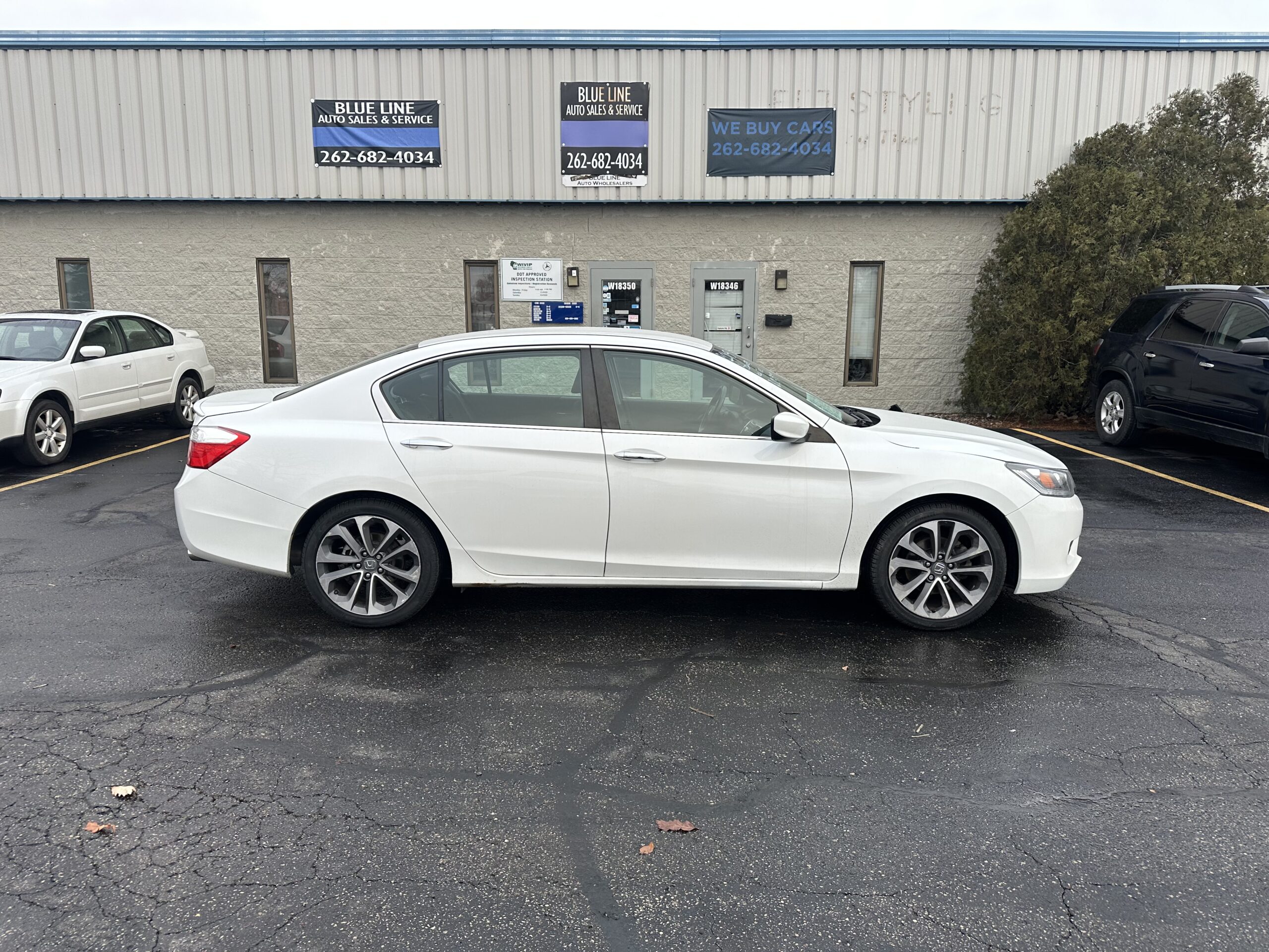 
								2015 Honda Accord Sport One Owner full									