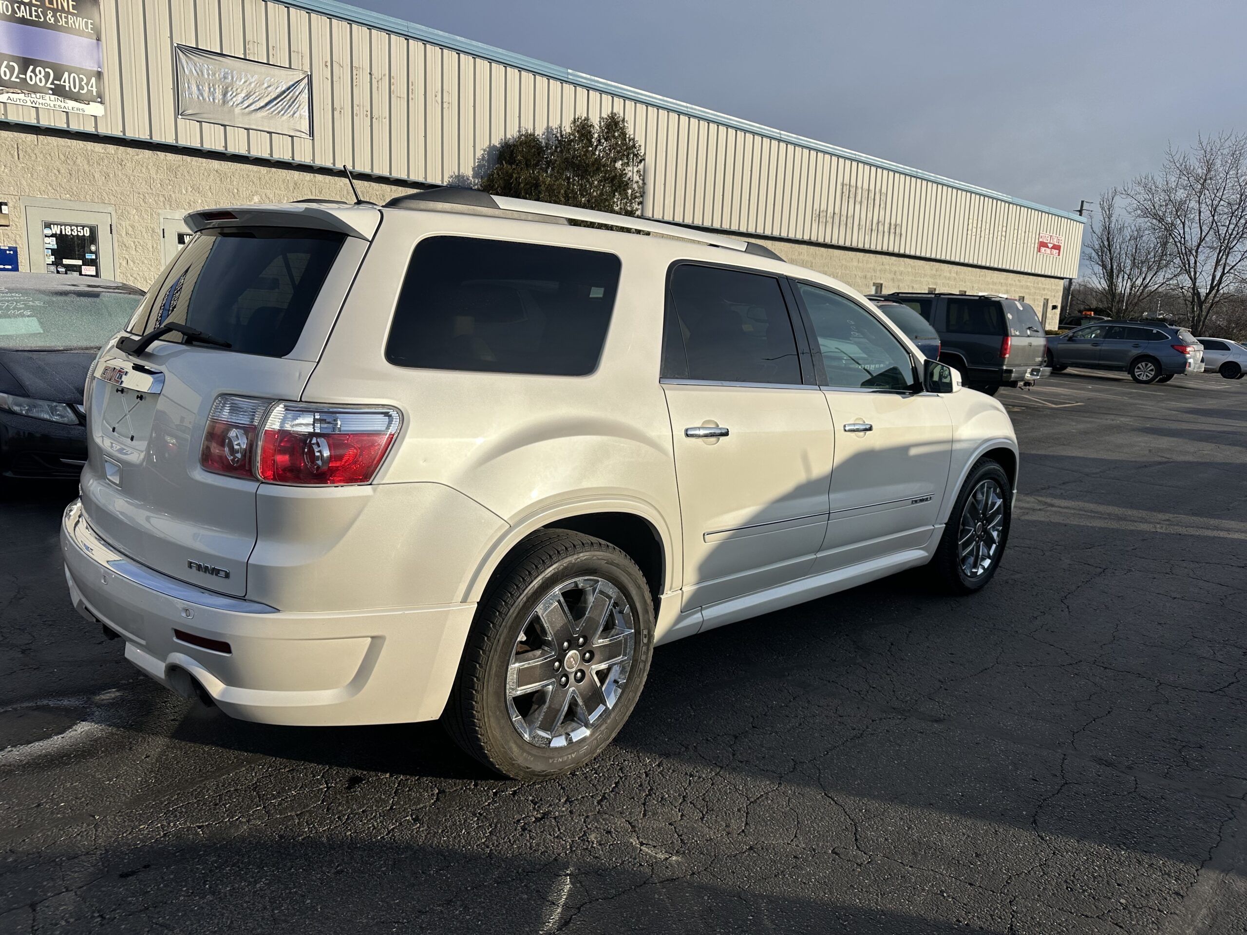 
								2012 GMC Acadia Denali AWD full									