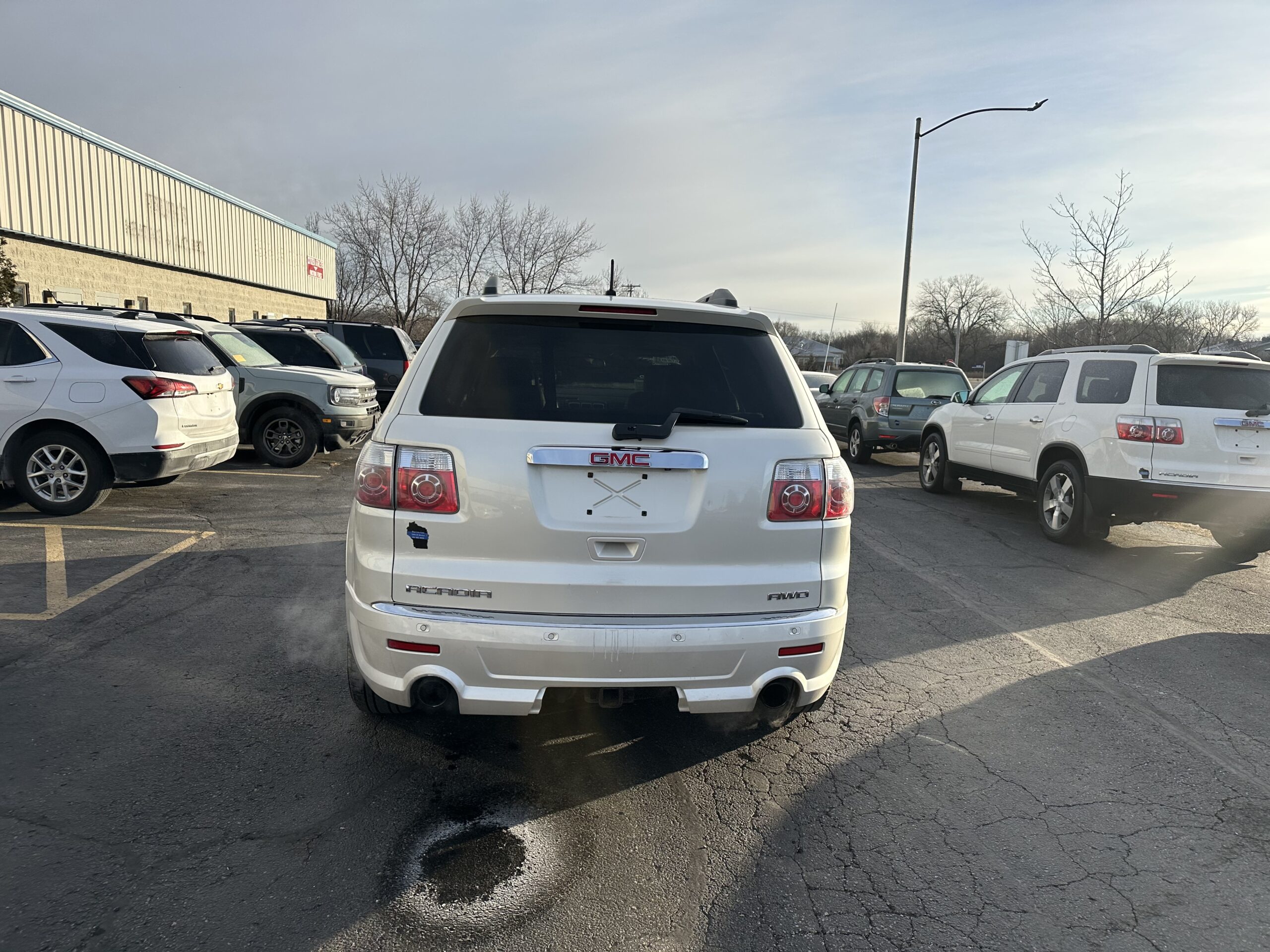 
								2012 GMC Acadia Denali AWD full									