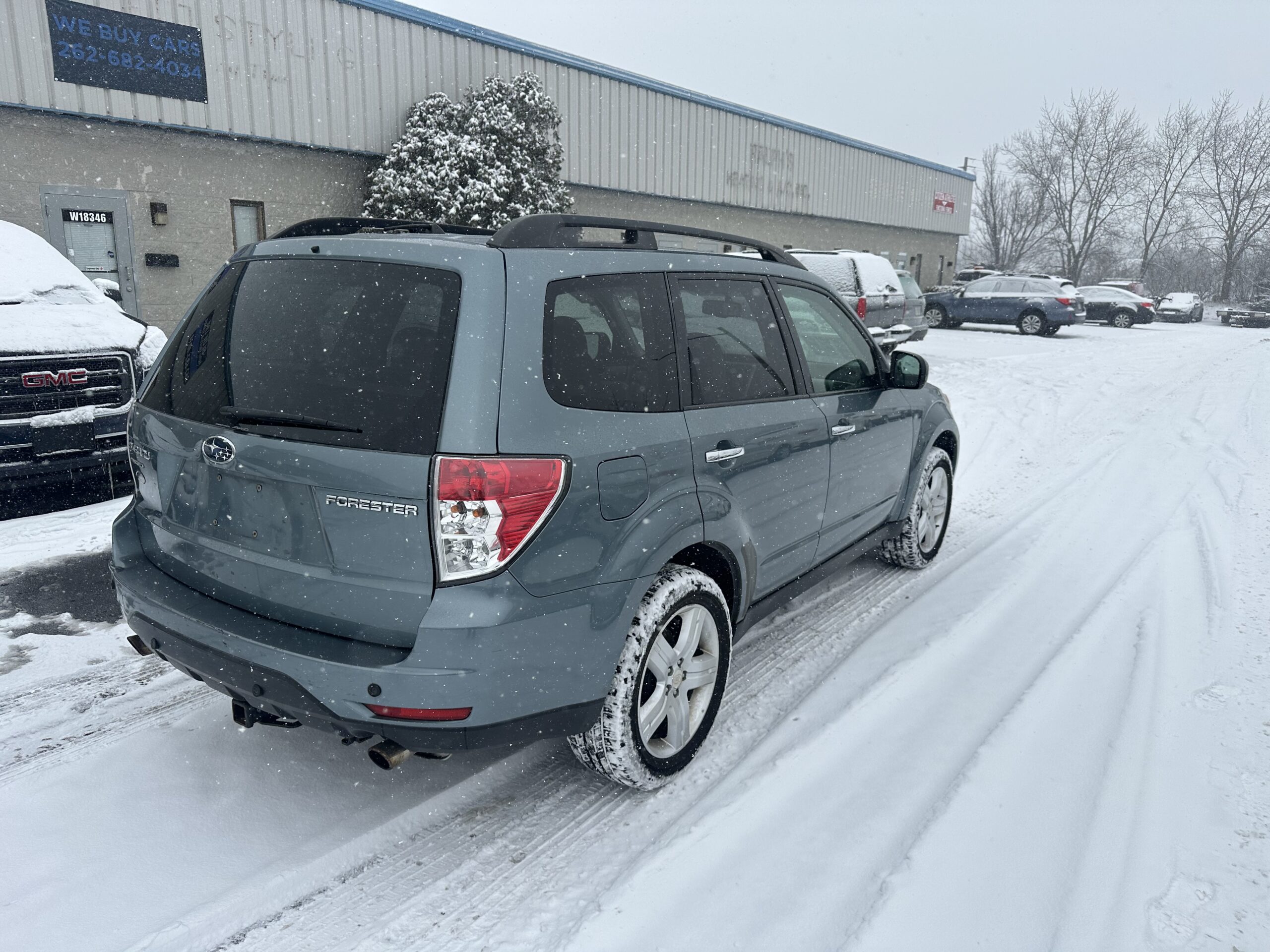
								2010 Subaru Forester 2.5 Premium from Florida Timing belt Water Pump Head Gaskets just replaced full									