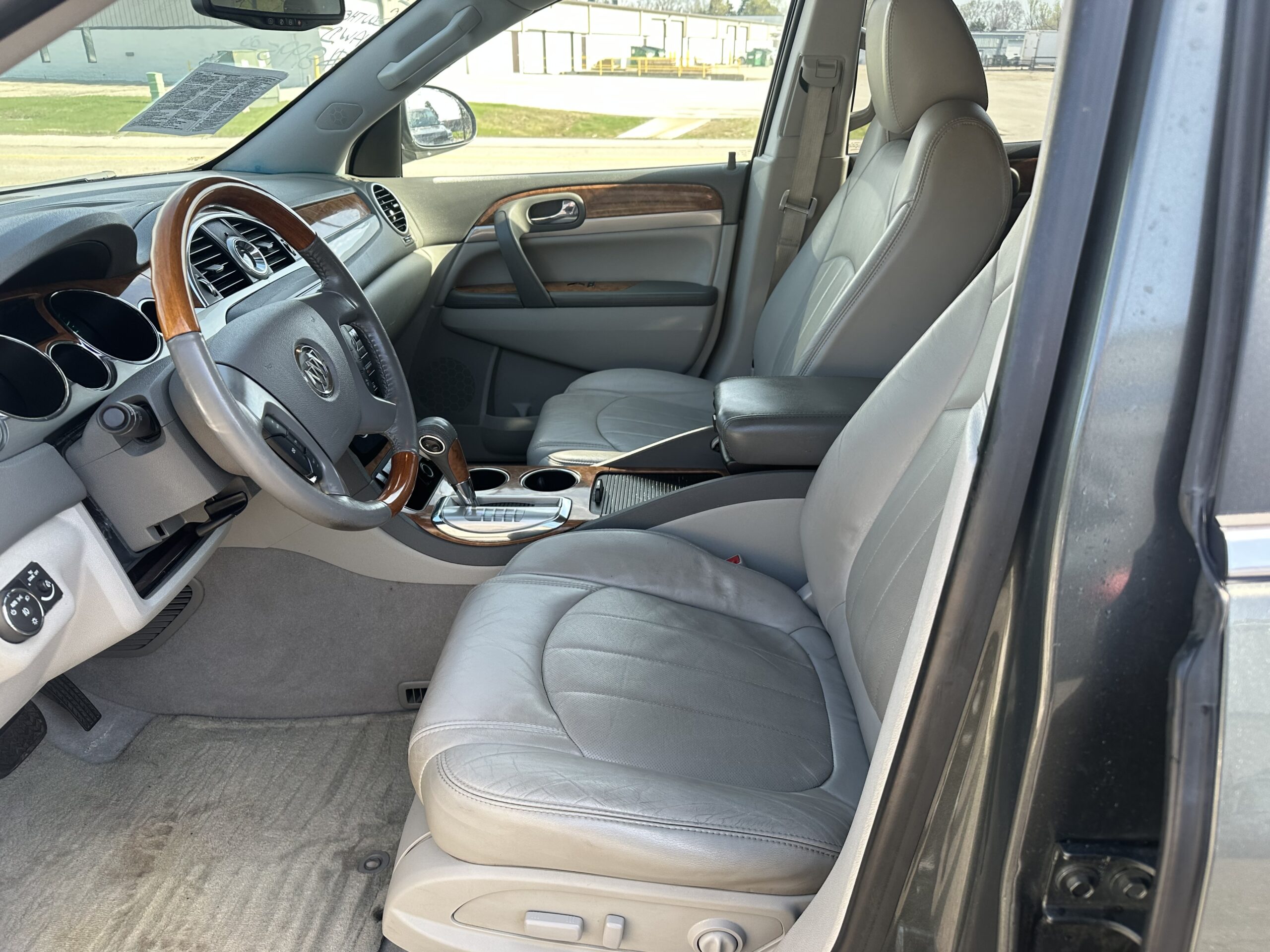 
								2011 Buick Enclave CLX AWD One Owner from Florida full									