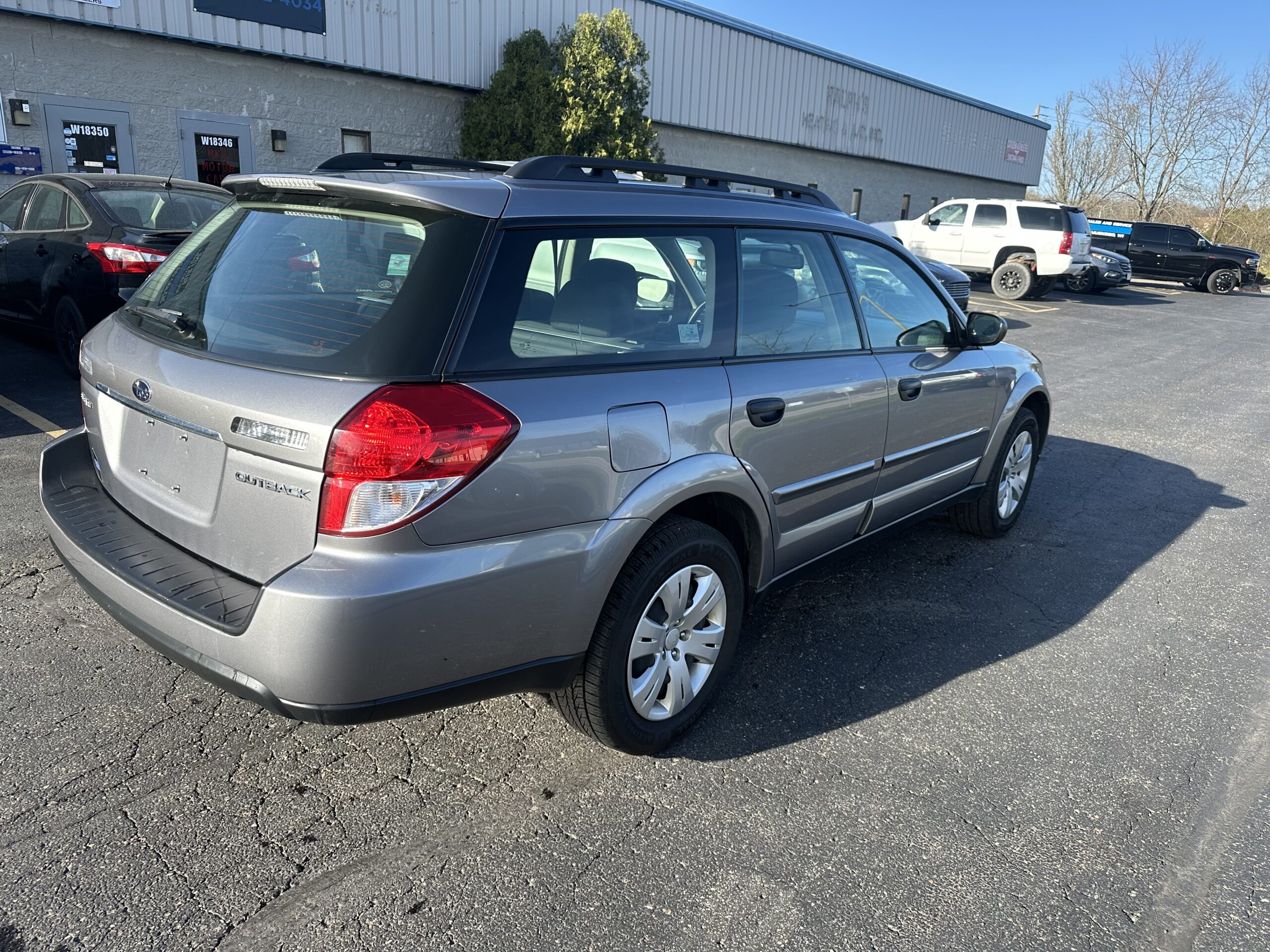 
								2009 Subaru Outback One Owner Timing Belt Water Pump Head Gaskets just replaced full									