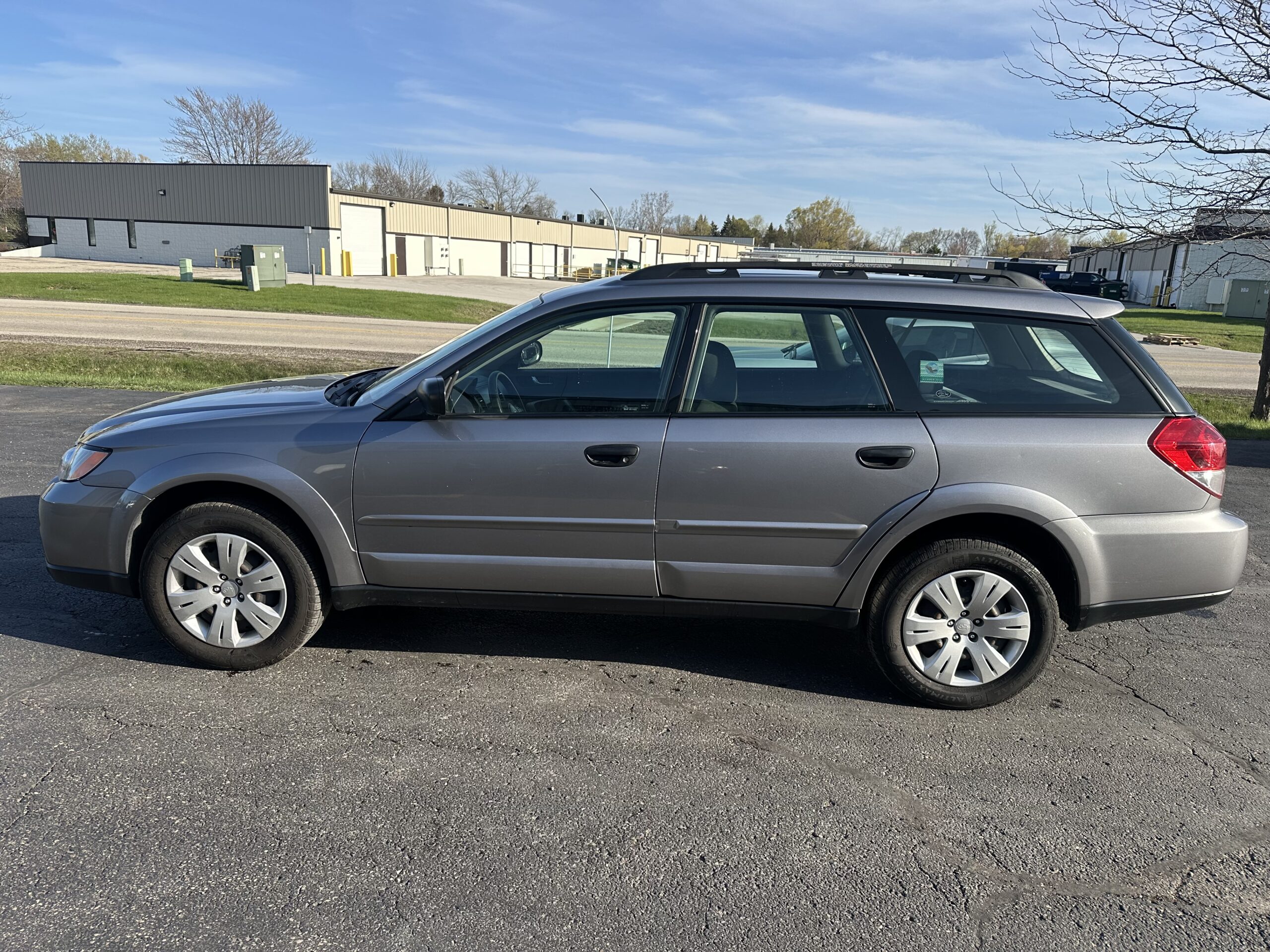 
								2009 Subaru Outback One Owner Timing Belt Water Pump Head Gaskets just replaced full									