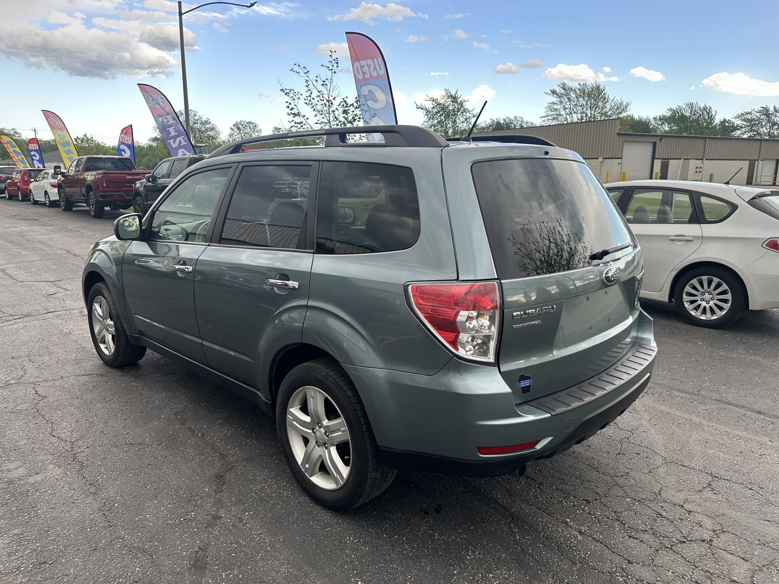 
								2010 Subaru Forester 2.5 Premium Timing Belt Water Pump Head Gaskets just replaced full									