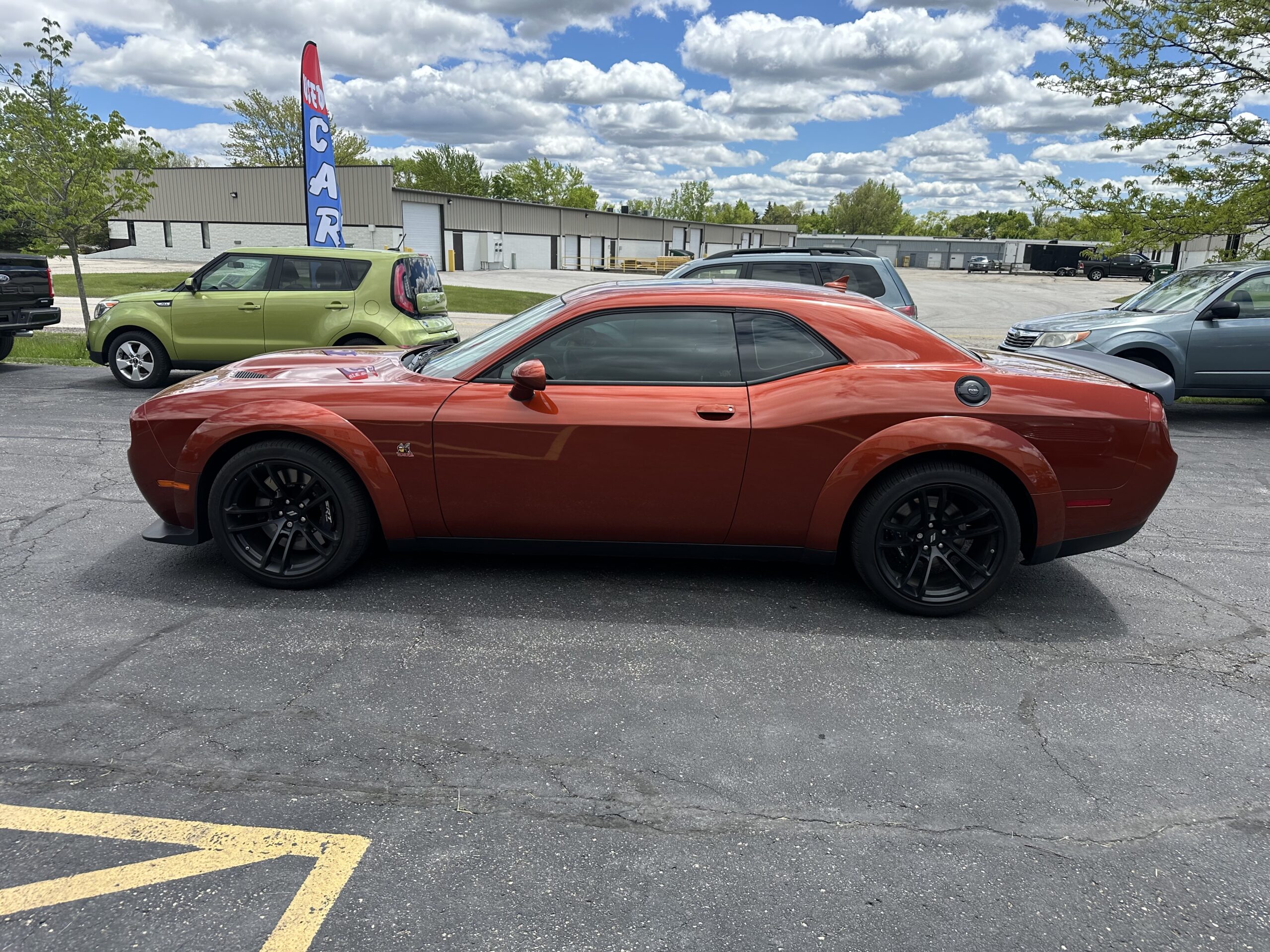 
								2023 Dodge Challenger R/T Scat Pack Wide Body 6 speed manual full									