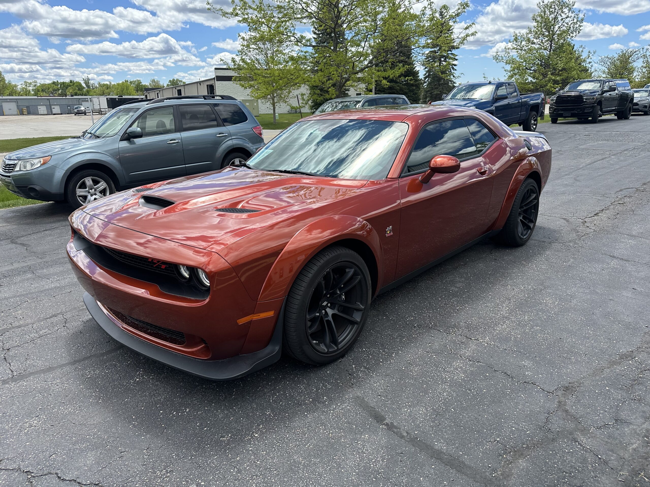 
								2023 Dodge Challenger R/T Scat Pack Wide Body 6 speed manual full									