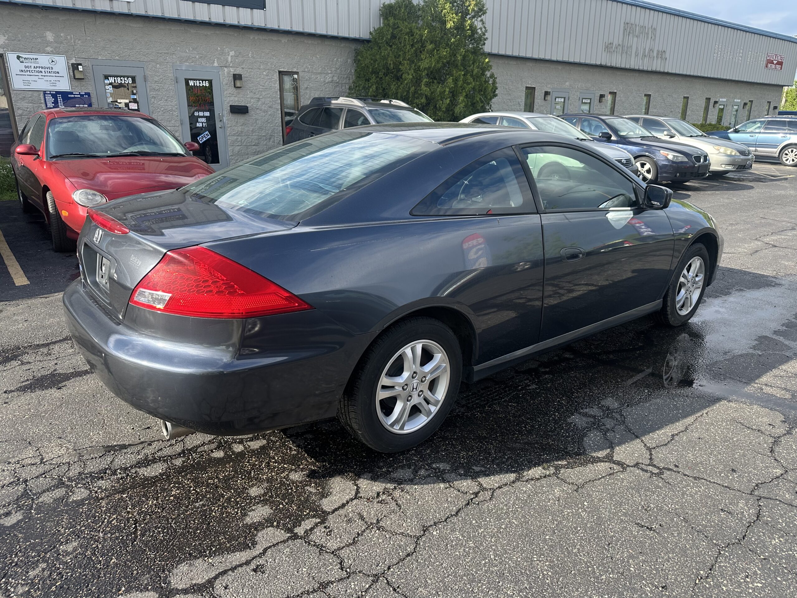 
								2007 Honda Accord EX Coupe from Florida never seen snow. full									