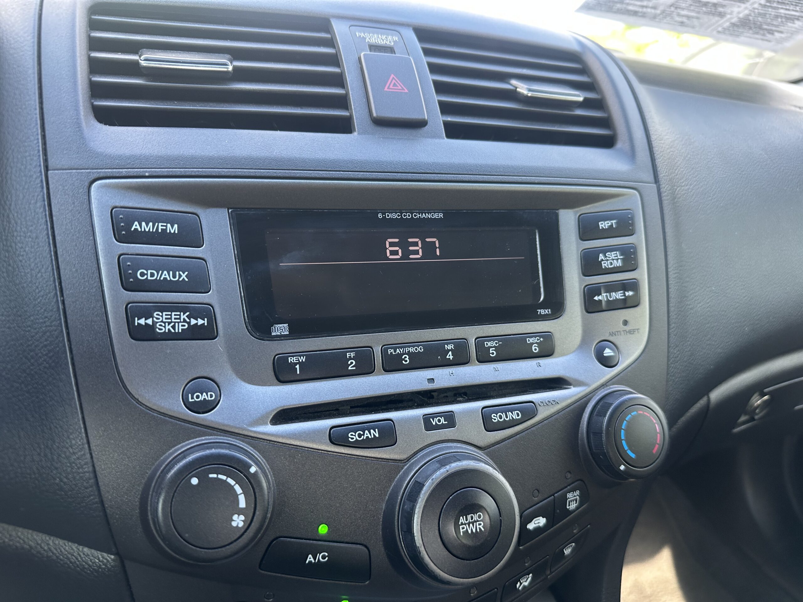 
								2007 Honda Accord EX Coupe from Florida never seen snow. full									