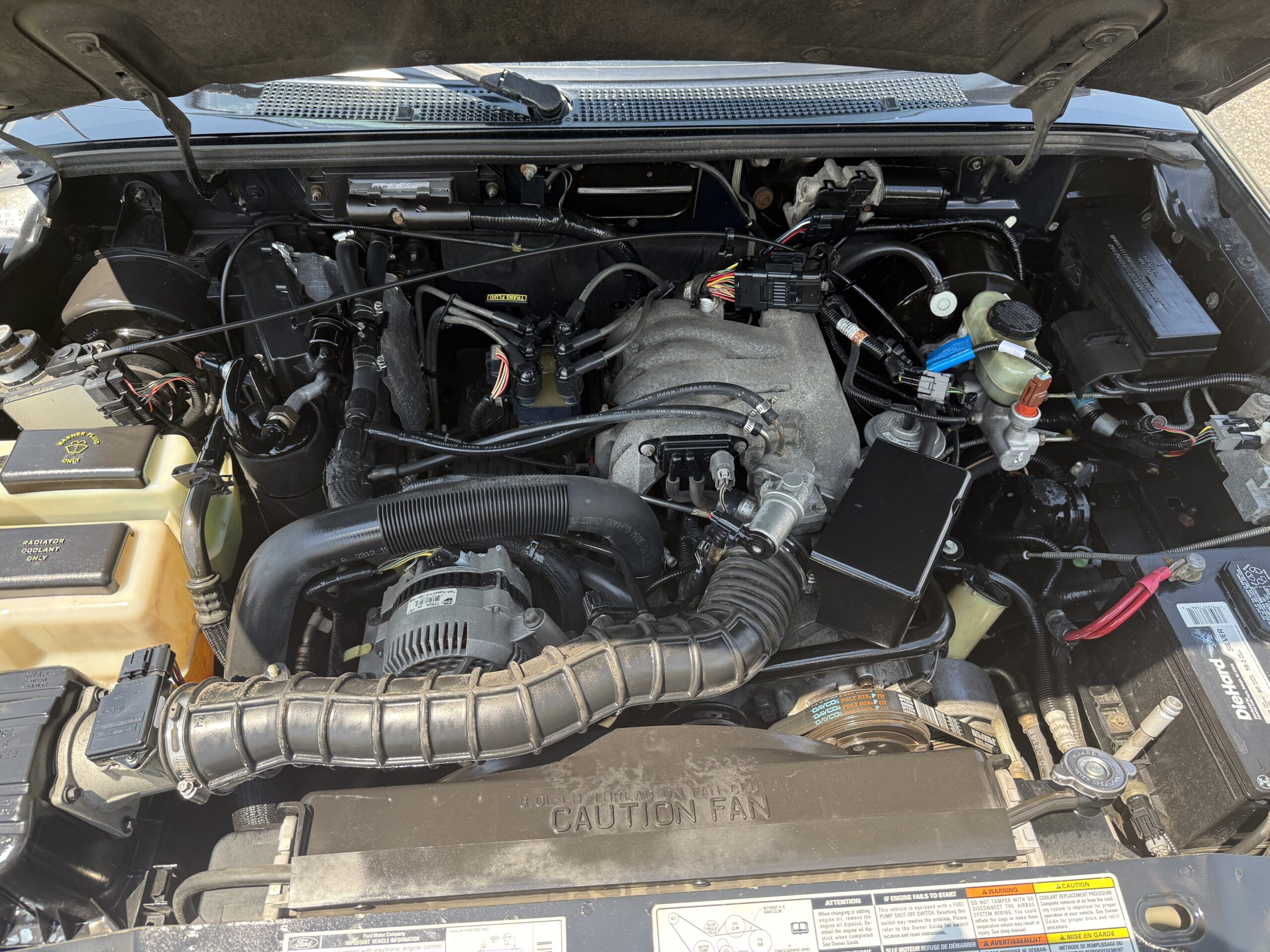 
								1998 Ford Ranger XL Splash One Owner full									
