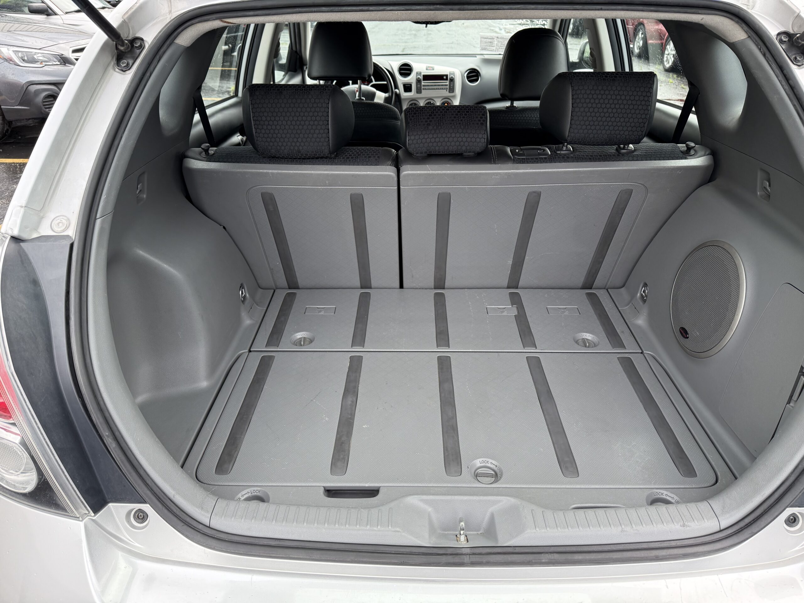 
								2009 Pontiac Vibe GT Western Car never seen snow full									