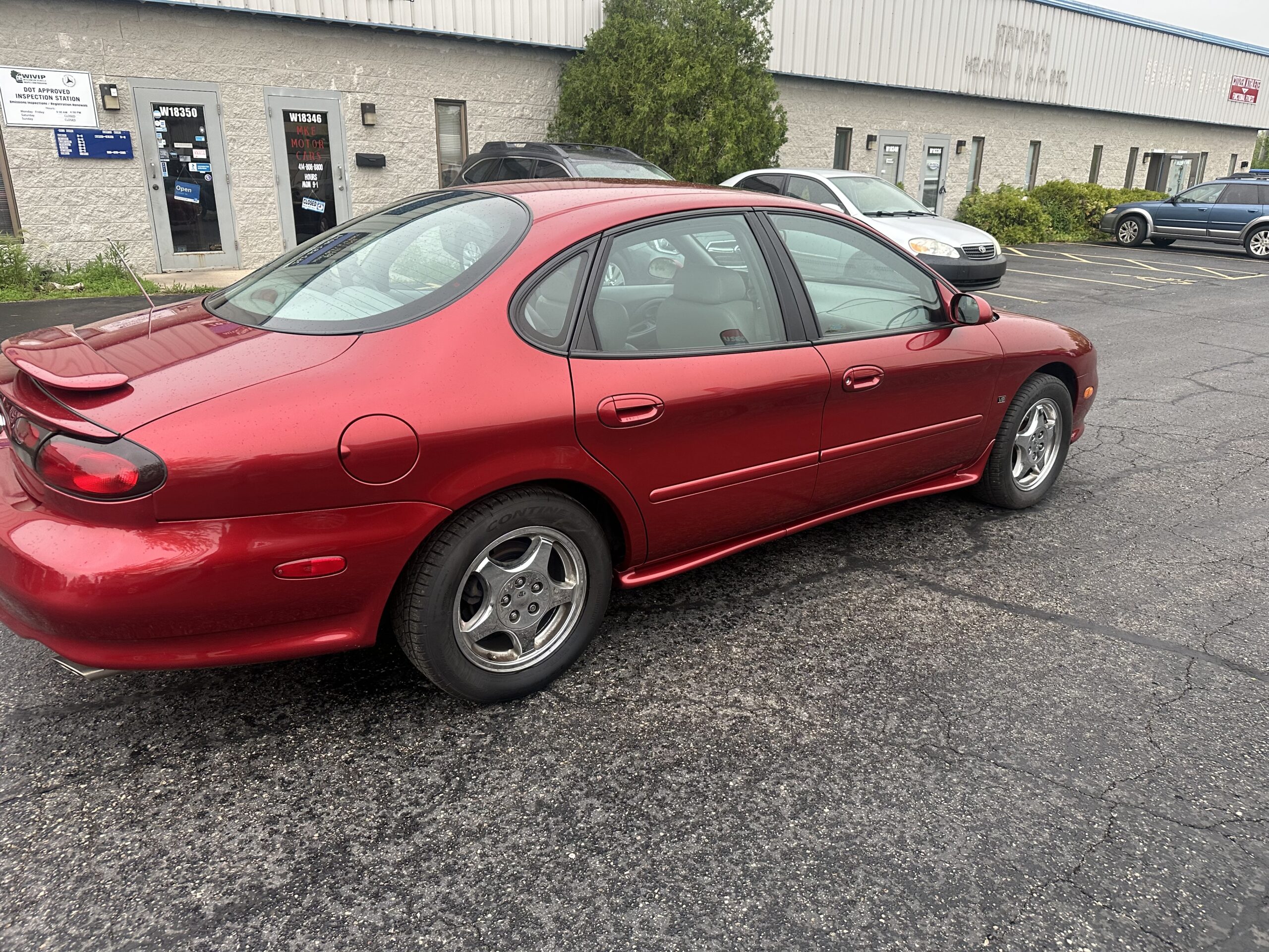
								1998 Ford Taurus SHO One Owner full									