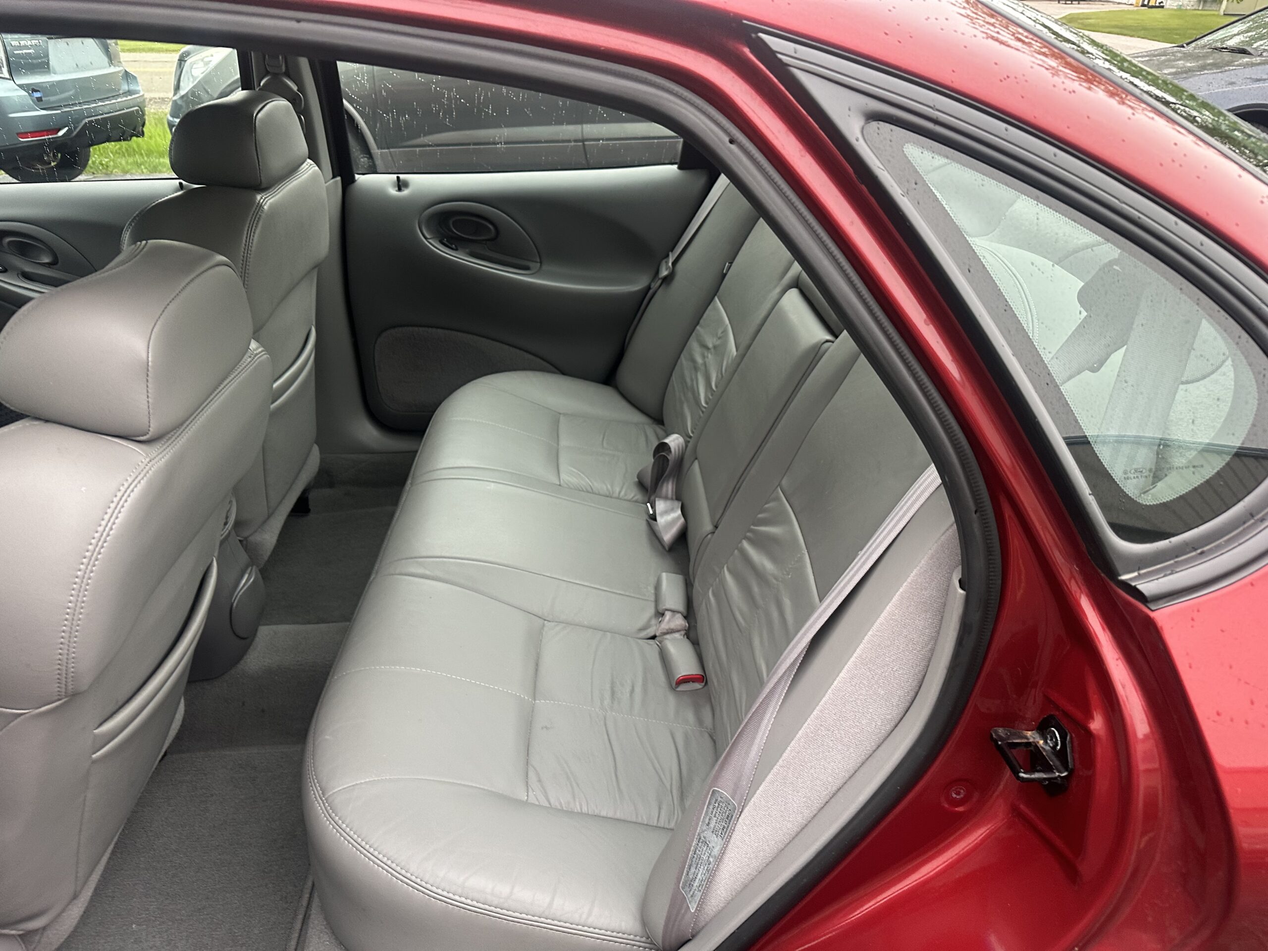 
								1998 Ford Taurus SHO One Owner full									