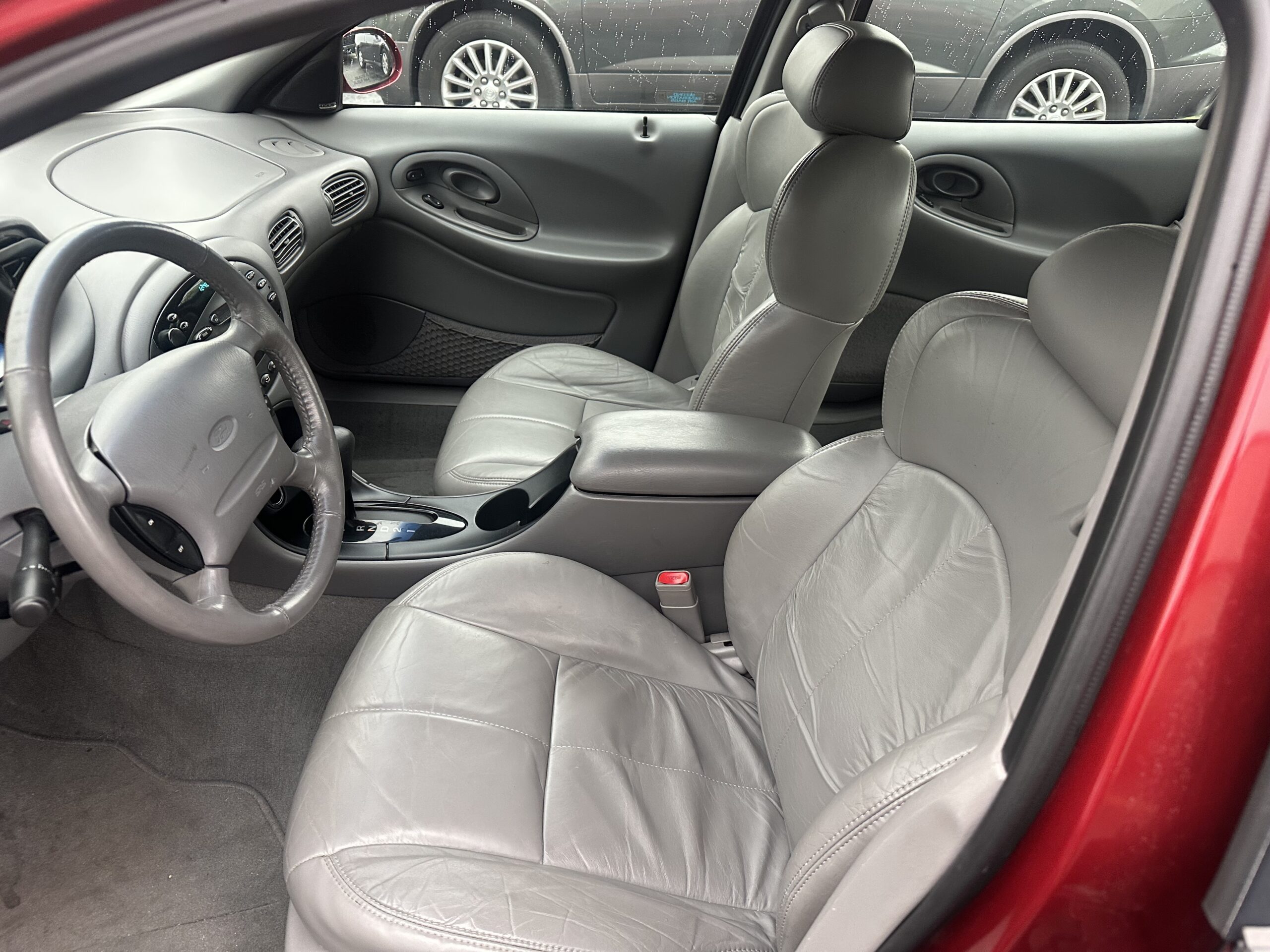 
								1998 Ford Taurus SHO One Owner full									
