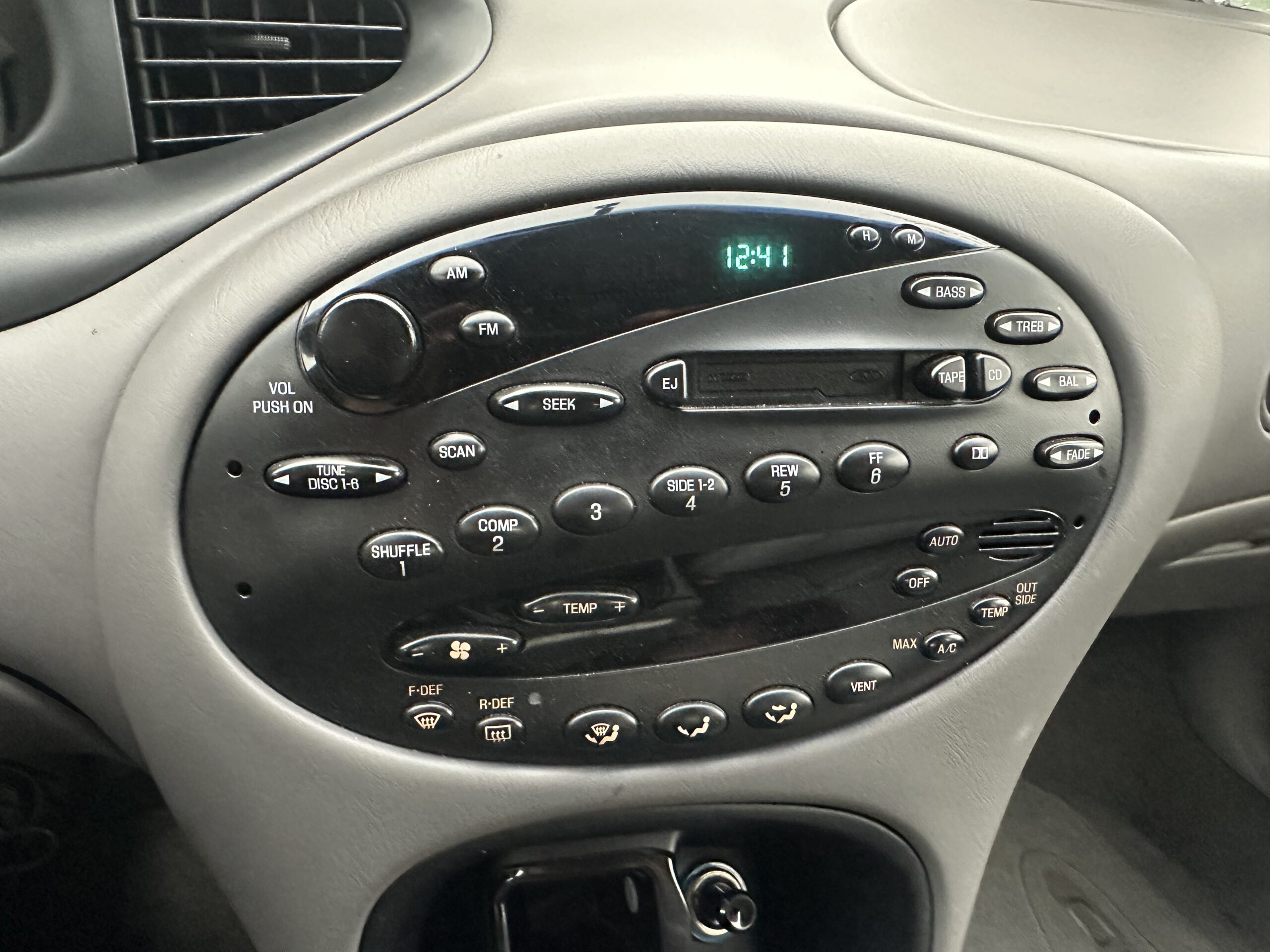 
								1998 Ford Taurus SHO One Owner full									