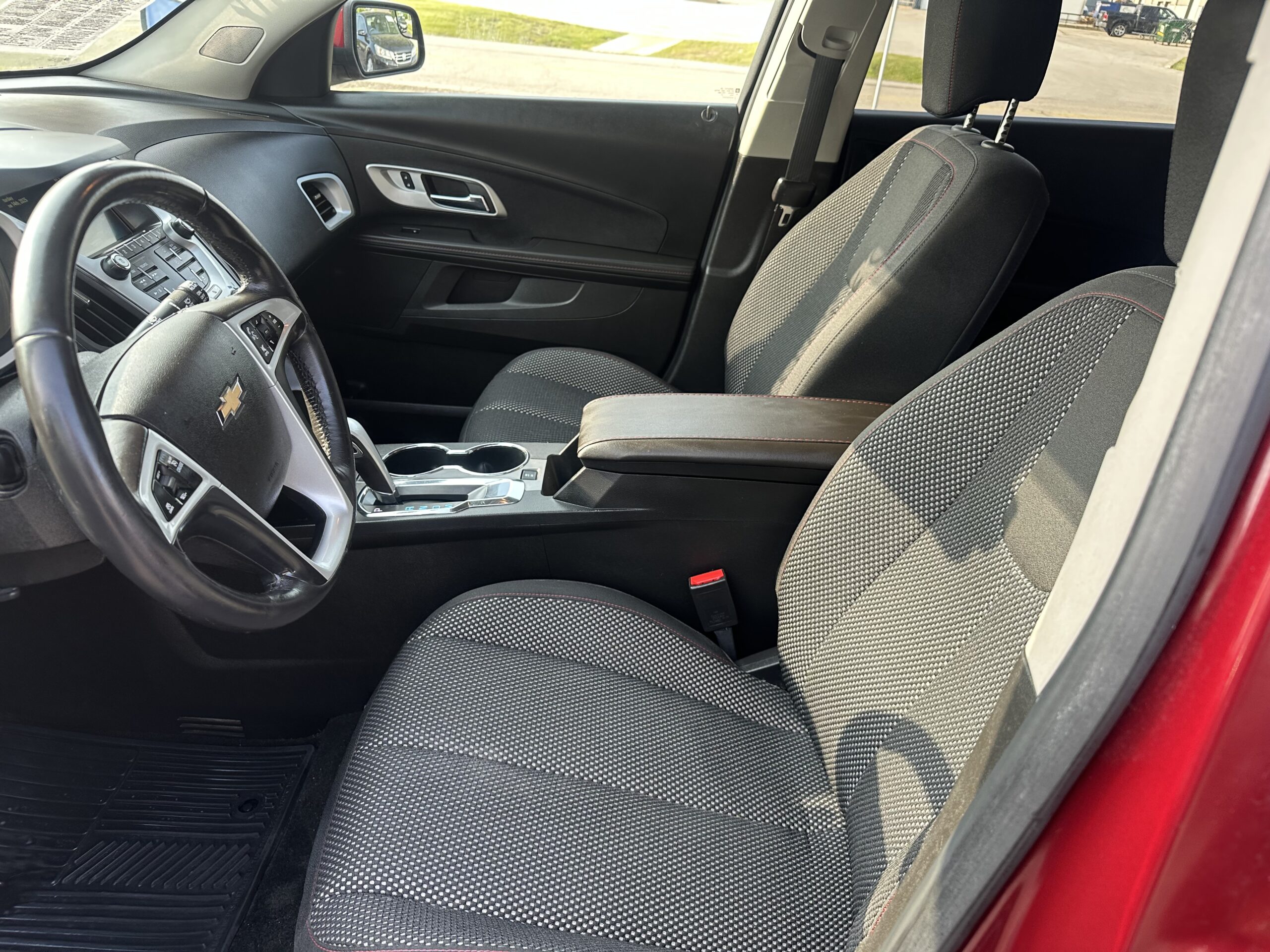 
								2012 Chevy Equinox LT AWD. Timing chain just replaced full									