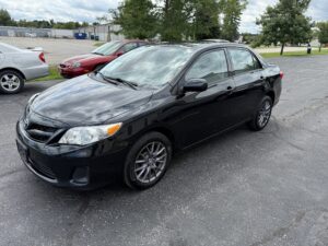 2012 Toyota Corolla LE. Comes with a 12 month 12,000 mile warranty.